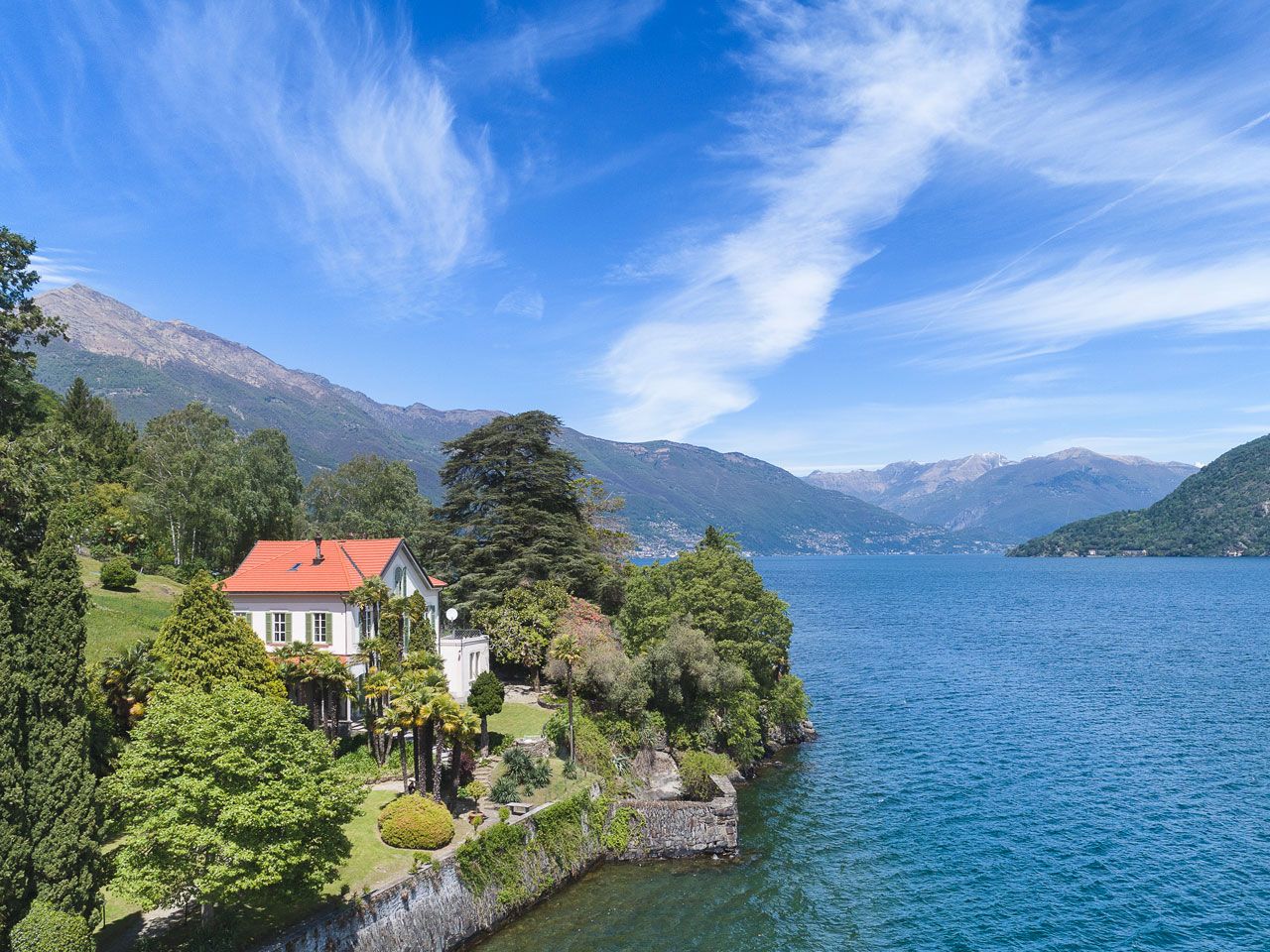 Waterfront villa